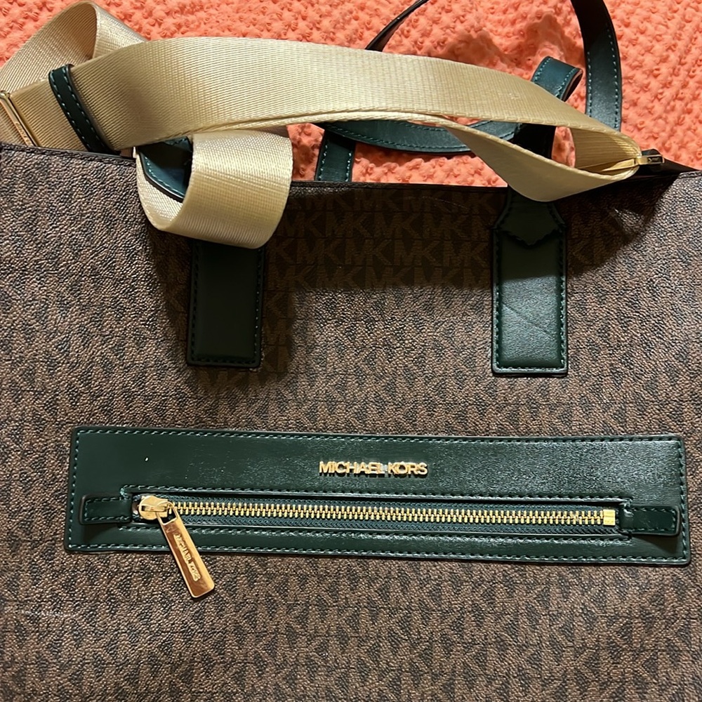 Excellent Condition - image 3